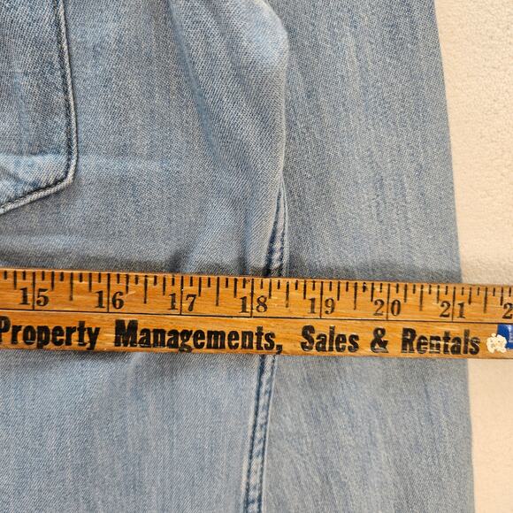 LEVI'S MEN'S SMALL CLASSIC STANDARD FIT WESTERN SHIRT FRANKLIN STONEWASH LIGHT - Picture 3 of 6